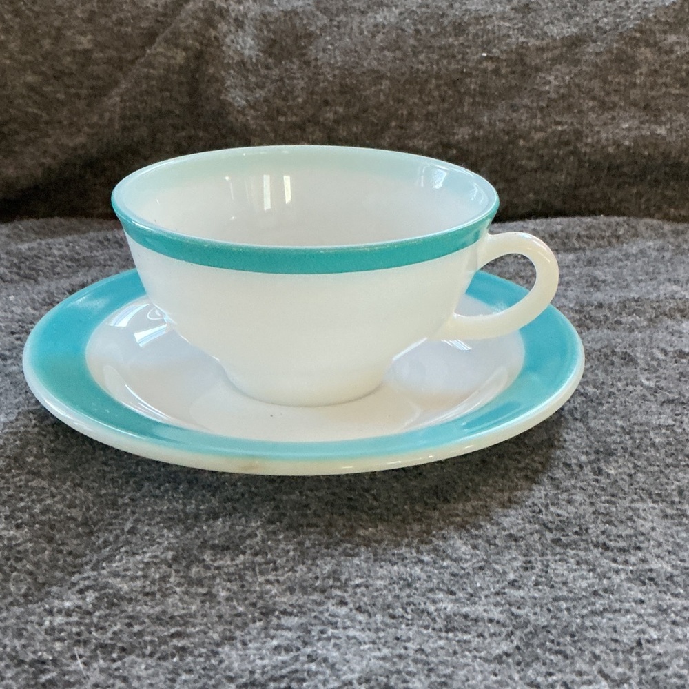 Vintage Mid-Century Retro Pyrex Blue Band Milk Glass Cup & Saucer